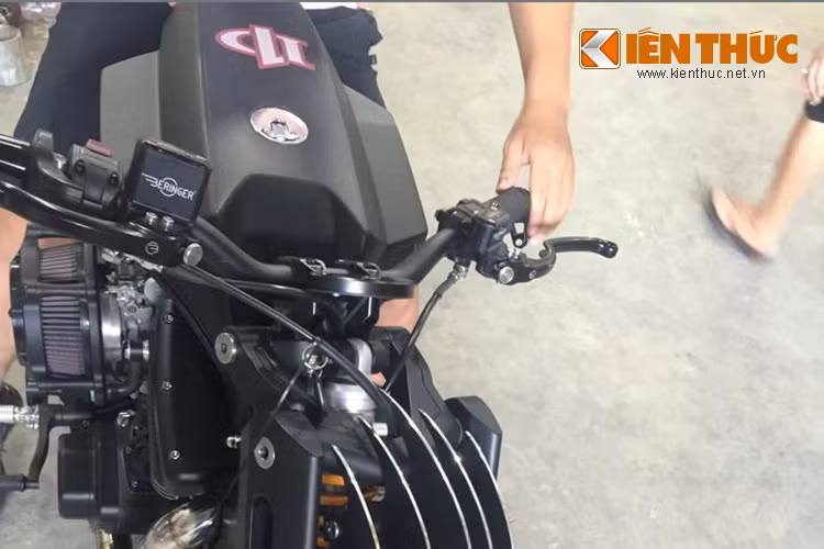 Đây được xem là mẫu xe hàng hiếm được sản xuất giới hạn trên thế giới và được trang bị nhiều công nghệ hiện đại. 