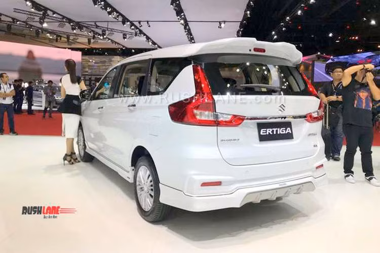 Ertiga thế hệ mới đã được Suzuki trang bị động cơ mới có tên mã là K15B, động cơ 4 xy-lanh thẳng hàng (I4) dung tích 1.5L hút khí tự nhiên này cho công suất tối đa 103 mã lực tại vòng tua 6.000 vòng/phút và mô-men xoắn cực đại 138Nm có được từ 4.400 vòng/phút. Xe sử dụng kết hợp với 2 tuỳ chọn hộp số tự động 4 cấp (4 AT) đi cùng với hệ dẫn động cầu trước (FWD).