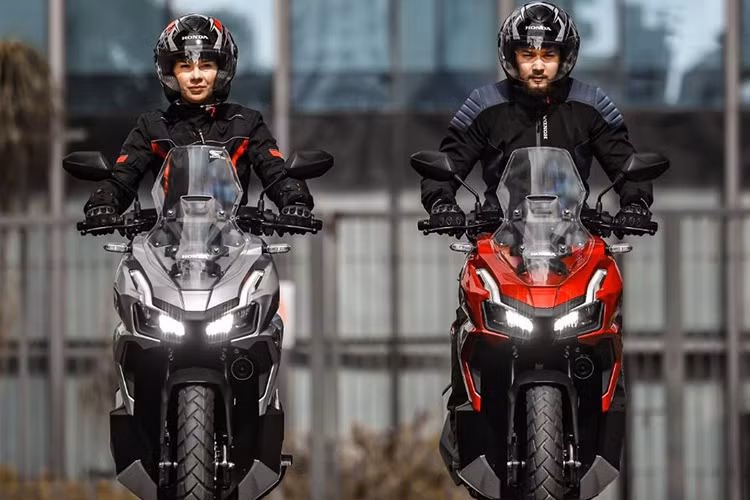 Mức giá xe Honda ADV160 2025 tại Nhật Bản là 495.000 yên - (khoảng 81,6 triệu đồng khi quy đổi ra tiền Việt theo tỷ giá hiện tại).