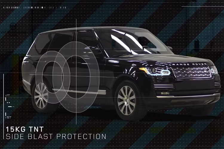 Dựa trên các kỹ thuật công nghệ chống đạn như trên các phiên bản trước, chiếc SUV hạng sang Range Rover Sentinel mới cũng có khả năng bảo vệ chống đạn cấp độ VR8 - cấp cao nhất hiện nay với một chiếc SUV.