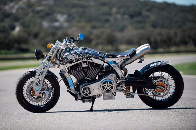 Thành lập tháng 4/2008, Sbay Motor Company là thương hiệu môtô đầu tiên của Tây Ban Nha độc lập chế tạo những chiếc xe sử dụng dòng động cơ V-Twin.