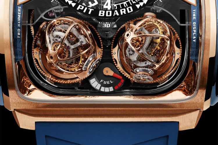 Được biết, vào cuối năm ngoái, hãng Jacob &amp; Co đã cho ra mắt 1 phiên bản đồng hồ mới với tên gọi Twin Turbo Furious với việc sản xuất giới hạn ở con số 18 và tất nhiên các khách hàng VIP đã không bỏ qua cơ hội để sở hữu cổ máy thời gian đình đám này.