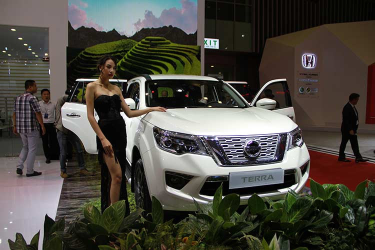 Tại gian hàng của Nissan tại VMS 2018, mẫu SUV 7 chỗ Nissan Terra mới lần đầu tiên được giới thiệu đến thị trường Việt Nam. Trước đó, Terra đã ra mắt khu vực Đông Nam Á vào cuối tháng 5/2018. Nó sẽ cạnh tranh với nhiều đối thủ trong cùng phân khúc như Toyota Fortuner, Ford Everest, Mitsubishi Pajero Sport, Chevrolet Trailblazer hay Isuzu mu-X.