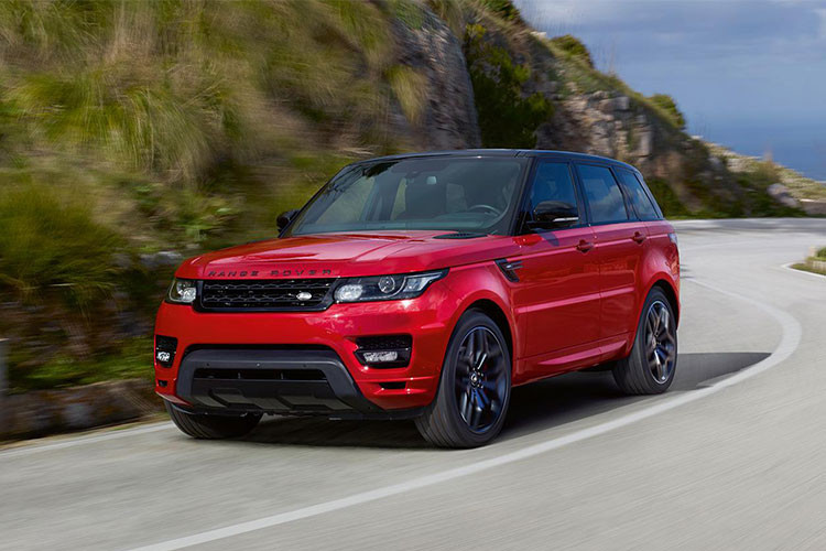Land Rover Range Rover Sport là mẫu xe SUV hạng sang sở hữu khối động cơ diesel có giá 67.500 bảng Anh (tương đương 2,1 tỷ đồng). Tuy nhiên độ tin cậy xe sang này chỉ được người dùng đánh giá ở mức 14,5%.