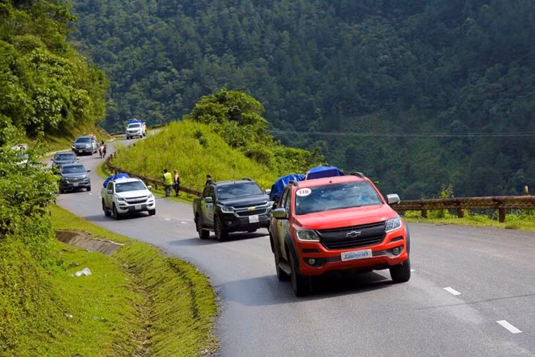 Nhung luu y giup lai oto an toan dip nghi le 30/4 va 1/5