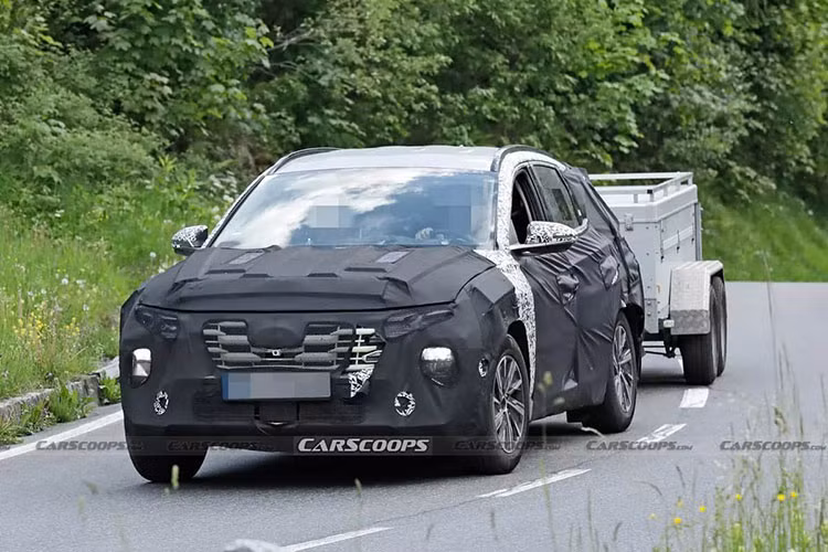 Hyundai Tucson 2024 lo dien, them ban hybrid tiet kiem xang