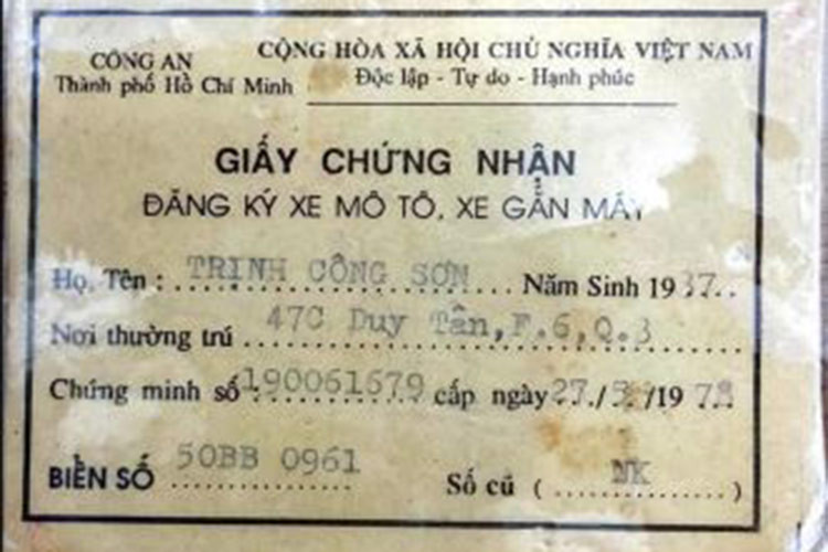 Anh cũng tiết lộ rằng việc mua chiếc xe máy Honda 50cc này diễn ra khá nhanh chóng chỉ trong khoảng 10 phút từ khi anh nhắn tin hỏi về chiếc xe cho đến khi hoàn tất việc mua bán.