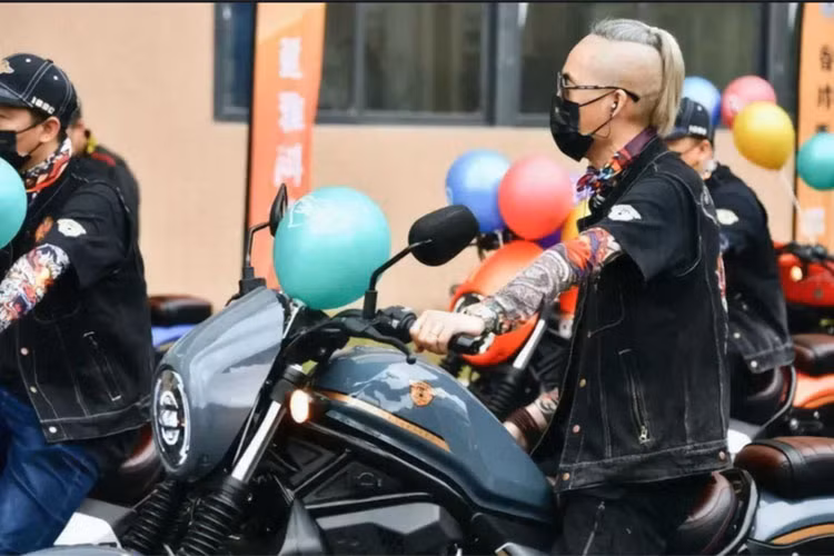 Hiện mẫu xe Xiang Shuai Cangyun này chỉ mở bán tại thị trường nội địa Trung Quốc, nhà sản xuất Xiang Shuai vẫn chưa có kế hoạch mang mẫu xe môtô 500 phân khối này đến các quốc gia khác.