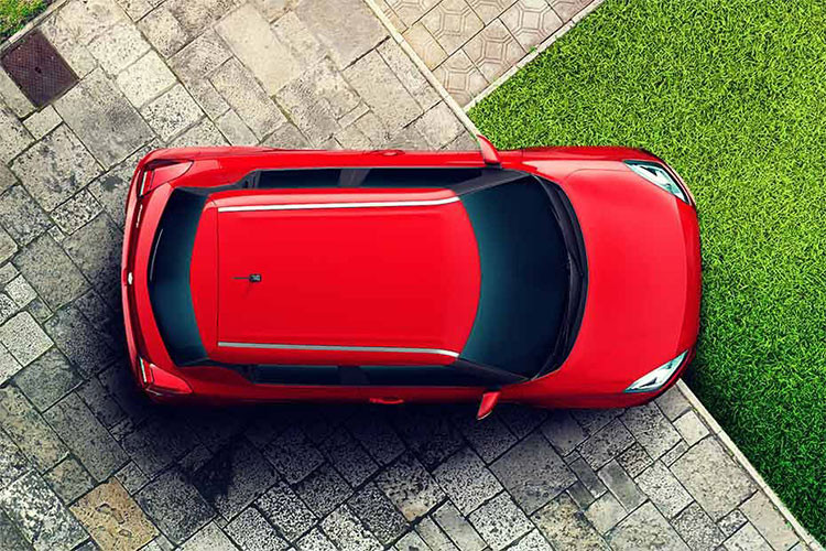 Xe sẽ vẫn được trang bị động cơ như chiếc xe Suzuki Swift Sport là động cơ 4 xylanh, dung tích 1.4L, tăng áp turbo, sản sinh công suất 138 mã lực tại tua máy 5.500 vòng/phút và mômen xoắn cực đại 230 Nm tại tua máy 2.500-3.000 vòng/phút. Đi kèm là hộp số sàn 6 cấp hoặc hộp số tự động 6 cấp, truyền động đến cầu trước của xe.