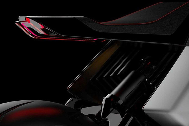 Điểm đặc biệt nhất của mẫu xe môtô điện này đó chính là khi vừa di chuyển trên đường, chiếc xe này sẽ có thêm tác dụng thanh lọc không khí cực kỳ hiệu quả.