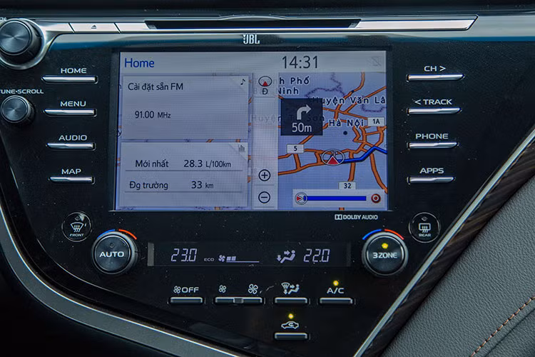 Trong khi đó, bản 2.5G tại Thái Lan dùng động cơ cùng dung tích 2.5L giống như bản 2.5Q tại Việt Nam, nhưng là dòng động cơ mới. Động cơ này cho công suất 209 mã lực tại 6.600 vòng/phút và mô-men xoắn 250 Nm tại 5.000 vòng/phút. Hộp số tự động 8 cấp đã được trang bị thay thế cho hộp số 6 cấp của thế hệ trước.