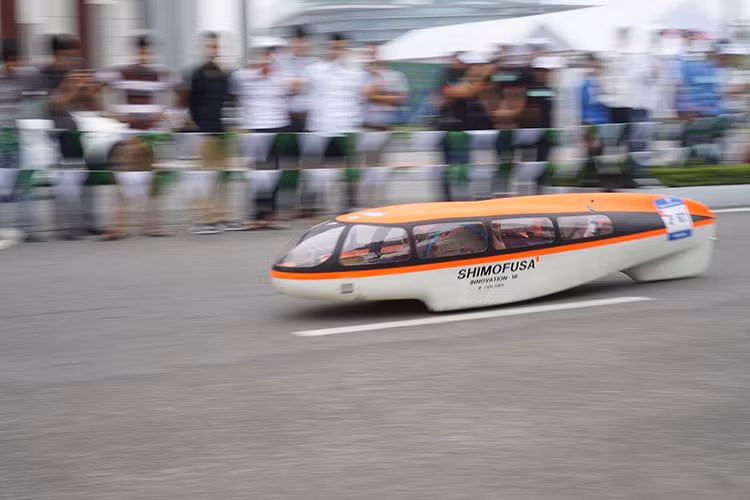 Các đội tham gia sử dụng động cơ này để chế tạo xe theo ý tưởng của mình nhưng phải tuân thủ theo quy định cuộc thi. Với hạng mục Xe thị trường, người tham gia sẽ tiến hành những cải tiến kỹ thuật cơ bản nhằm đạt được mức tiết kiệm nhiên liệu cao nhất trên các dòng xe Wave và Blade do Honda Việt Nam sản xuất có dung tích xi lanh 110cc (ngoại trừ dòng xe Wave RSX FI AT). 