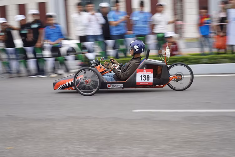 Với hai hạng mục chính là Xe tự chế (Original type) và Xe thị trường (Market type), các đội thi sẽ thi đấu khả năng tiết kiệm nhiên liệu của mình. Cụ thể là ở hạng mục Xe tự chế, Các đội thi sẽ nhận động cơ 110cc kiểu mới, tiết kiệm nhiên liệu ưu việt do Honda Việt Nam sản xuất.