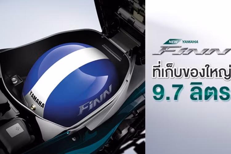 Ngoài ra, xe còn có cốp chứa đồ 9,7 lít có thể chứa vừa mũ bảo hiểm nửa đầu - đây đều là các trang bị thuộc hàng hiếm ở một chiếc xe máy số. 