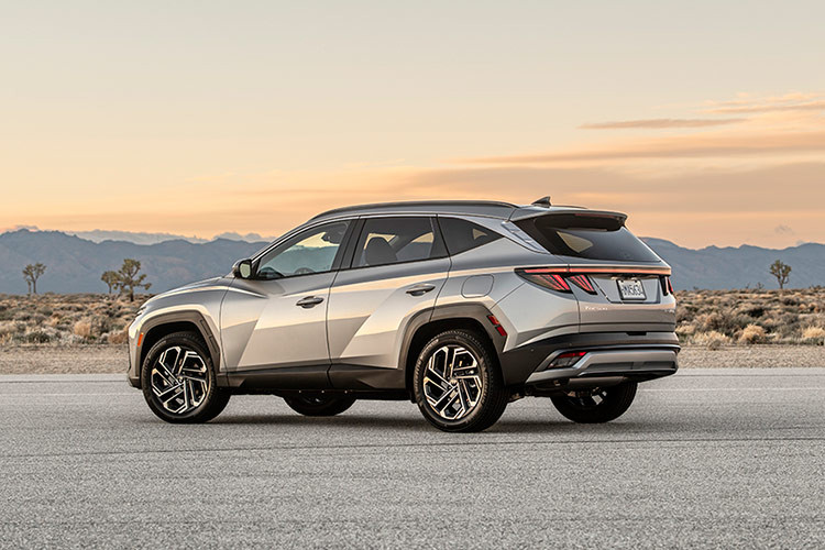 Ấn tượng hơn, Hyundai Tucson bán chạy hơn 4 hãng ôtô cộng lại, bao gồm Fiat, Alfa Romeo, Dodge và Chrysler. Doanh số cộng dồn của 4 thương hiệu ôtô cùng thuộc tập đoàn Stellantis này trong quý III năm 2024 chỉ đạt 51.406 xe.