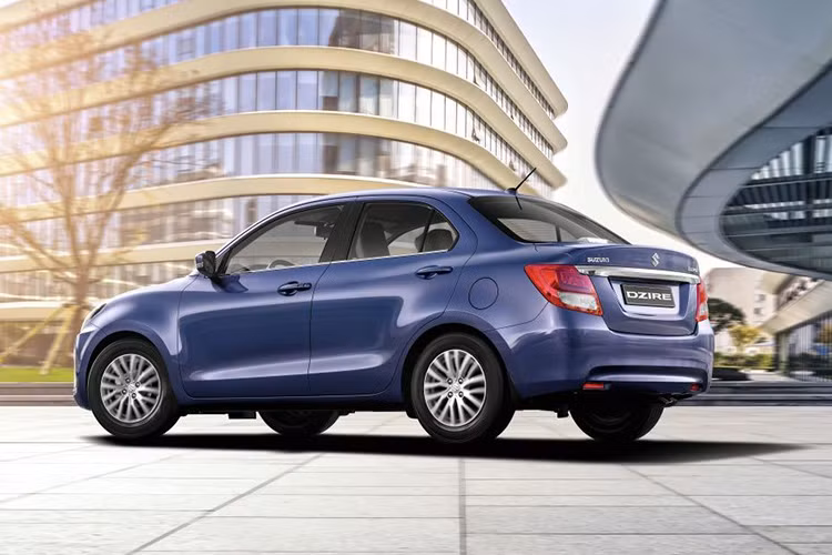 Bên cạnh thiết kế nâng cấp và động cơ tiết kiệm xăng hơn, Suzuki DZire 2020 còn được bổ sung trang bị an toàn. Cụ thể, mẫu sedan dài chưa đến 4 m này có thêm hệ thống cân bằng điện tử ESC và hỗ trợ khởi hành ngang dốc HHC. Tuy nhiên, 2 hệ thống an toàn này chỉ có trên Suzuki DZire 2020 bản số tự động.