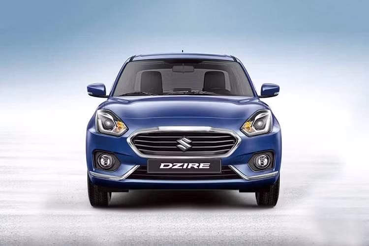 Bước sang phiên bản mới, Suzuki DZire 2020 sedan mới được bổ sung đầu xe nâng cấp. Tại đây, chúng ta có thể bắt gặp lưới tản nhiệt hình lục giác màu đen mới với viền mạ crôm, cản trước cải tiến và chi tiết hình chữ V dày dặn làm điểm nhấn cho hốc đèn sương mù.
