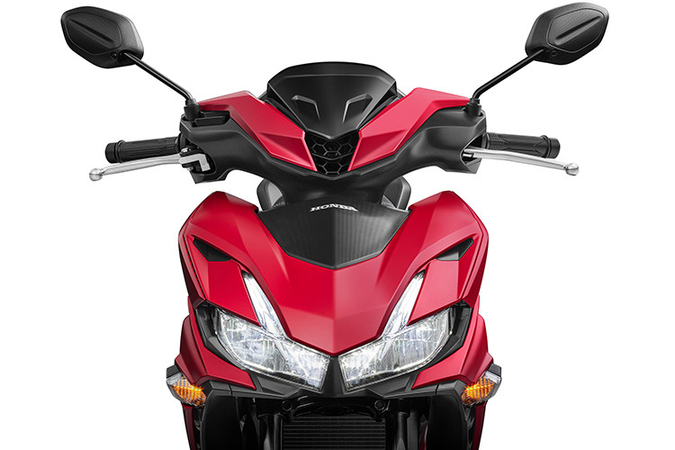 Thiết kế của Honda Winner X thế hệ mới mang lại cảm giác phấn khích, linh hoạt nhưng vẫn gọn gàng, chắc chắn khi trải nghiệm ở những dải tốc độ cao. Người sử dụng có thể dễ dàng nhận thấy sự khác biệt hoàn toàn ở phiên bản mới qua các đường vát đầu xe sắc nhọn, hầm hố, nối liền là đèn LED xi nhan trước được tích hợp gọn vào hai bên yếm xe, hài hòa trong tổng thể ngoại quan đậm chất thể thao.