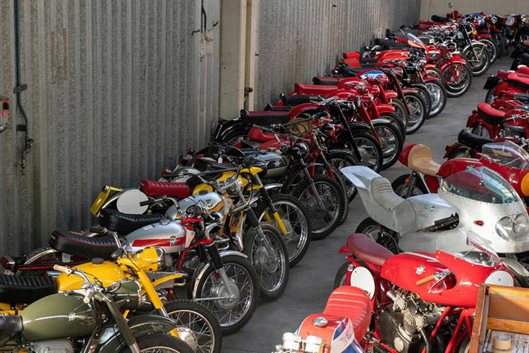 Với công sức không ít như vậy, gia đình này hiện đang sở hữu một bộ sưu tập xe MV Agusta được đánh giá là lớn nhất từ trước đến nay, không chỉ về số lượng mà còn rất đầy đủ các dòng xe của thương hiệu Ý.