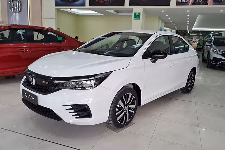 Toyota Vios 2023 tai Viet Nam chua du tam keo lai 