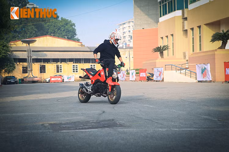 Điểm chung của vòng loại Motul Stunt Fest 2016 là những người tham gia đều đang sinh hoạt tại câu lạc bộ Hanoi Stunt Riders nên đây được ví như một buổi tập “căng thẳng” hơn và mang tính cạnh tranh hơn so với bình thường.