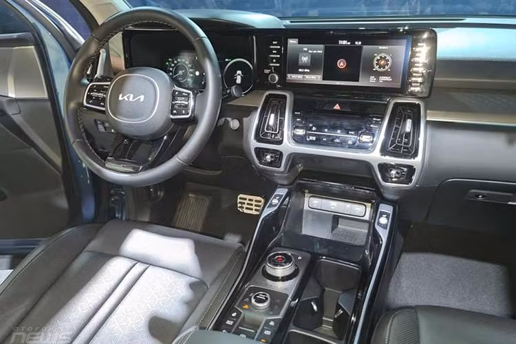 KIA Sorento giam toi 60 trieu tai VIet Nam, 