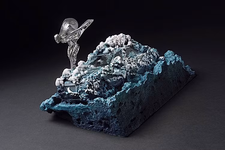 Đây là những mô hình của 12 nghệ nhân hàng đầu tại Showroom của hãng đặt tại quảng trường Berkley Square, London.