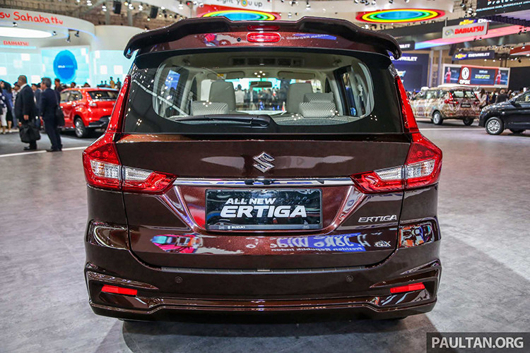 Động cơ được trang bị cho Suzuki Ertiga 2019 là loại xăng K15B 1.5L 4 xy-lanh, cho công suất tối đa khoảng 108 mã lực tại 6.000 v/ph và mô-men xoắn cực đại 138 Nm từ 4.400 v/p. Cũng giống như mẫu xe đời trước, đi kèm với động cơ sẽ là hộp số sàn 5 cấp hoặc tự động 4 cấp. Động cơ đạt tiêu chuẩn khí thải Euro 4.
