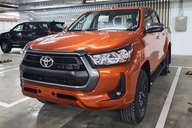 Loat xe oto tam dung phan phoi tai Viet Nam nua dau 2022-Hinh-4