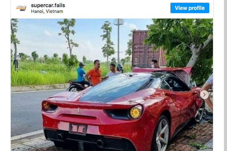 Bao Tay dua tin vu tai nan Ferrari 488 GTB 