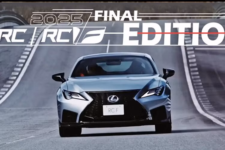  Lexus RC và RC F Final Edition Lexus đang chuẩn bị "khai tử" những chiếc coupe RC và RC F, tung ra những phiên bản giới hạn “Final Edition” để đánh dấu cột mốc này này. Phiên bản RC F sẽ được giới hạn ở mức 200 chiếc, dành cho người mua Nhật Bản và Mỹ, với những cải tiến “về mặt cơ khí và thẩm mỹ”. Việc sản xuất cả hai mẫu xe này sẽ kết thúc vào tháng 11 năm 2025, và Lexus không công bố kế hoạch về một hậu duệ cho dòng RC