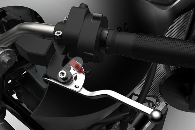 Bên cạnh đó, mẫu xe môtô điện của Ethec còn được trang bị hệ thống làm mát bằng dầu, đi kèm với quạt tản nhiệt, lúc này hệ thống BMS sẽ liên tục giảm sát và điều chỉnh nhiệt độ cũng như dòng điện của bộ pin.