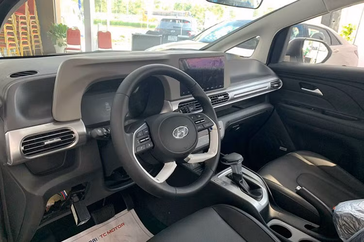 Hyundai Stargazer dang giam gia ky luc tai Viet Nam-Hinh-2