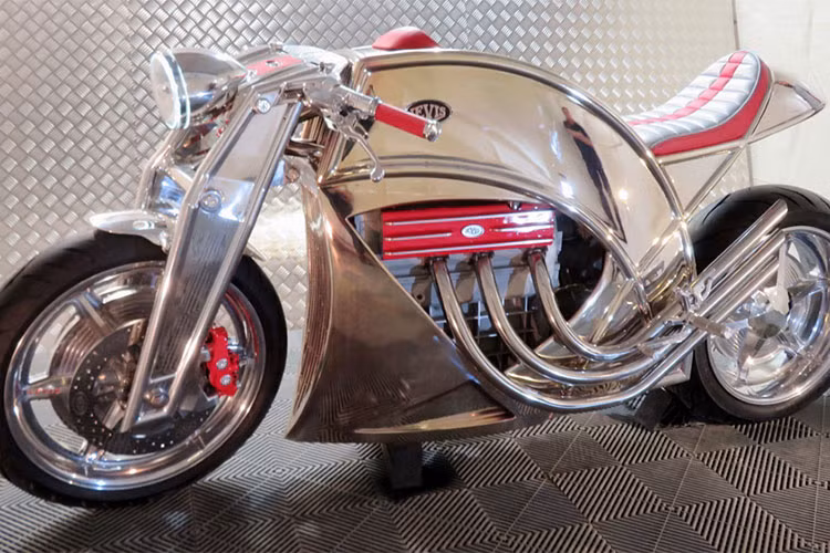 Levis sẽ đưa V6 Cafe Racer lên dây chuyền sản xuất từ tháng 3/2019 với mức giá khởi điểm từ 135.000 USD (khoảng 3,05 tỷ đồng). Sau đó, Levis sẽ lên kế hoạch sản xuất các dòng xe khác nhau với mức giá gần 100.000 USD. Phiên bản thử nghiệm của chiếc xe sẽ được trưng bày ở triển lãm Salon Prive tại điện Blenheim vào ngày 30/8 – 1/9/2018 tới đây.