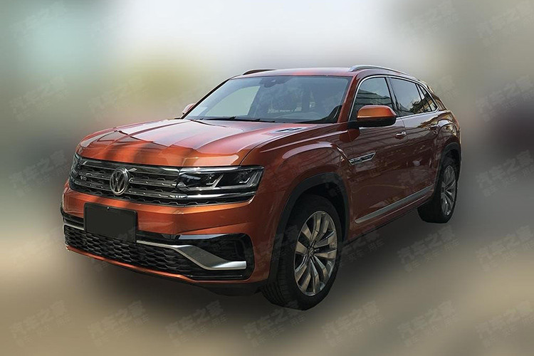 Tại triển lãm Ô tô New York 2018 diễn ra cách đây khoảng 1 năm, hãng Volkswagen đã vén màn một mẫu concept hoàn toàn mới mang tên Atlas Cross Sport với kiểu dáng SUV lai Coupe. Dự kiến ở triển lãm Ô tô Thượng Hải 2019, phiên bản thương mại của mẫu xe này sẽ chính thức trình làng dưới cái tên Volkswagen Teramont Coupe 2019 mới.