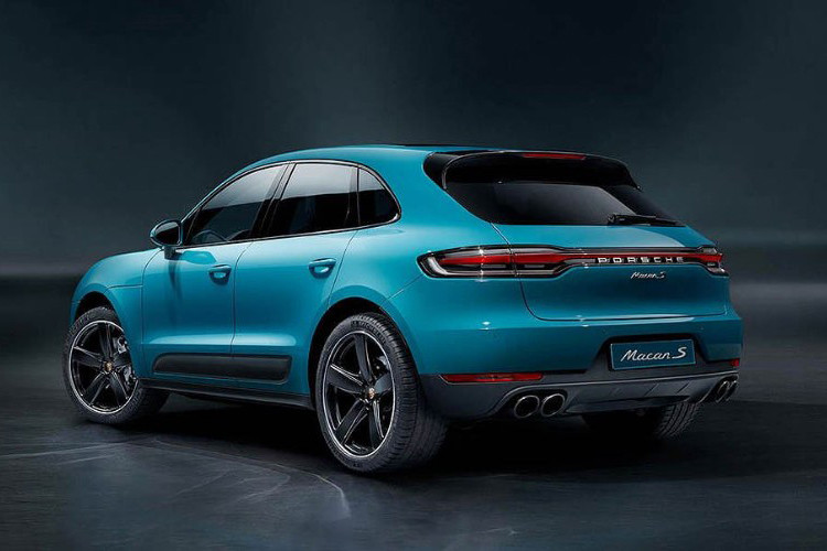 Kết hợp với hộp số ly hợp kép 7 cấp, động cơ này giúp xe tăng tốc 0-100 km/h trong 6,1 giây trước khi đạt tốc độ tối đa 228 km/h. Trong khi đó, bản cao hơn Porsche Macan S 2019 sở hữu động cơ V6 3.0L kết hợp bộ tăng áp ống dẫn kép đặt giữa. Với sự đổi mới, động cơ này cho ra công suất 354 mã lực và mô-men xoắn 480 Nm.