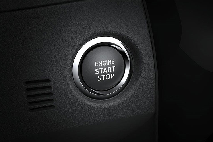 Toyota Corolla Altis moi gia 678 trieu tai Viet Nam co gi?-Hinh-4