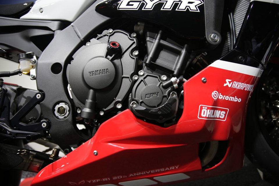 Toàn bộ chi tiết cũng như mức giá bán của R1 GYTR 2019 sẽ được Yamaha Racing công bố vào cuối năm nay. Với số lượng chỉ 20 chiếc được sản xuất, Yamaha sẽ bốc thăm 20 người may mắn được mua R1 bản giới hạn này trong số khách hàng đăng ký trực tuyến.
