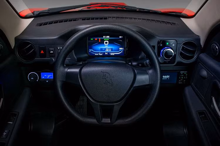 ElectraMeccanica SOLO 1 chỗ ngồi đã được thiết kế dựa trên ý tưởng rằng hầu hết xe ôtô được sử dụng trong thành phố để đi lại hàng ngày chỉ chở một người. 