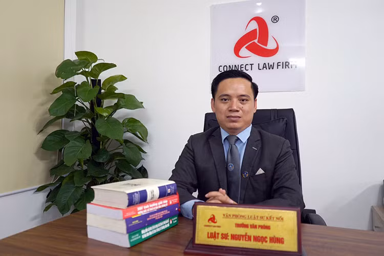 Porsche Viet Nam co trach nhiem gi voi xe Macan thay can nghi loi hop so?