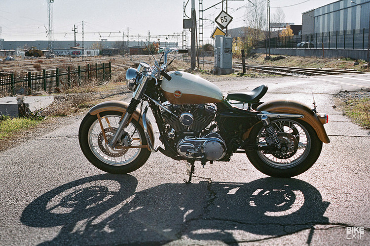 Harley-Davidson Sportster 1957 – là mẫu xe cổ được sản xuất từ năm 1957 của Harley-Davidson, đây không phải là một bản độ mà là khôi phục lại diện mạo nguyên bản của xe – về zin. Đây cũng là một trong những chiếc xe được cộng đồng Biker trên toàn thế giới dành sự quan tâm đặc biệt nhờ nét đẹp cổ điển từ thập niên 50 của thế kỷ trước.