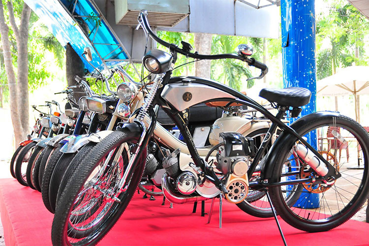 Các dòng xe hai bánh thuộc dạng "hàng hiếm" hiện nay như; Mobylette, Velosolex, Motobecane… cũng hội tụ về "Ngày hội xe cổ Sài Gòn".