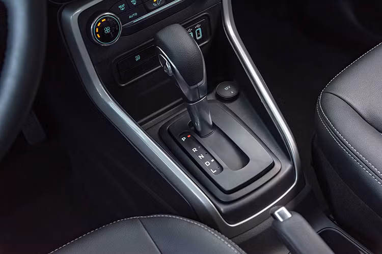 Ngoài ra, khách hàng còn có thể lựa chọn động cơ mới Dragon 1.5L Ti-VCT được trang bị trên phiên bản 1.5L AT Trend và Titanium, với công suất 123 mã lực và mô-men xoắn 151 Nm.