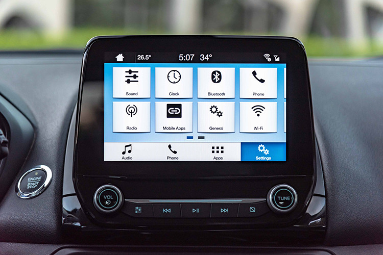 Bên cạnh những trang bị an toàn cơ bản, Ford EcoSport mới tích hợp hàng loạt tính năng an toàn chủ động. Có thể kể đến một số chi tiết đáng chú ý như: Cần gạt mưa tự động; Hệ thống Chống bó cứng phanh (ABS); Cân bằng Điện tử (ESC); Hỗ trợ Khởi hành ngang dốc, Camera lùi và cảm biến có khả năng cảnh báo vật cản bằng âm thanh và hình ảnh trên màn hình LCD.