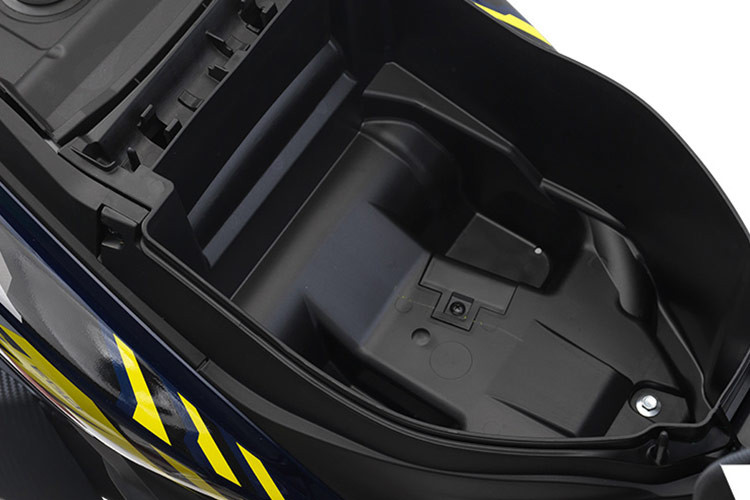 Đi kèm với đó là hệ thống phun xăng điện tử EFI. Công suất tối đa của Ego Avantiz là 9,4 mã lực tại 8.000 vòng/phút và mô-men xoắn cực đại 9,6 Nm tại 5.500 vòng/phút.