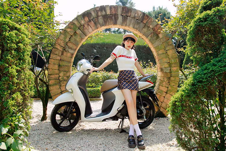 GenZ va chu nghia toi gian trong viec lua chon xe may