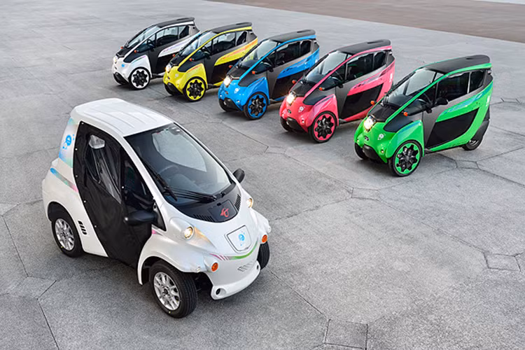 Mục tiêu "Thế giới tốt đẹp hơn” thông qua việc mang xe Toyota i-ROAD tới triển lãm VMS, đi kèm với những công nghệ hàng đầu, thân thiện với môi trường và phù hợp với cuộc sống đô thị Việt Nam trong tương lai.