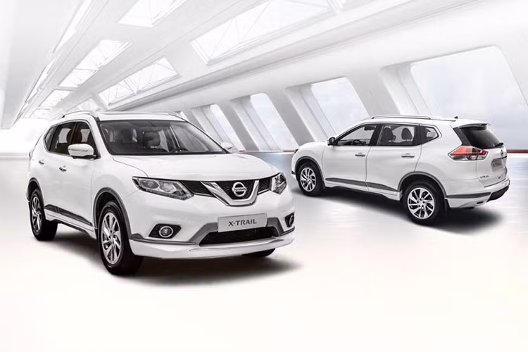 Với việc tung ra X-Trail V-Series 2018 cải tiến mới này Nissan tại Việt Nam kỳ vọng mẫu xe này sẽ cạnh tranh tốt hơn so với các đối thủ cùng phân khúc đang dồn dập về Việt Nam. Đáng chú ý so với các mẫu xe vừa ra mắt, X-Trail V-Series có lợi thế hơn nhờ được lắp ráp dạng CKD.