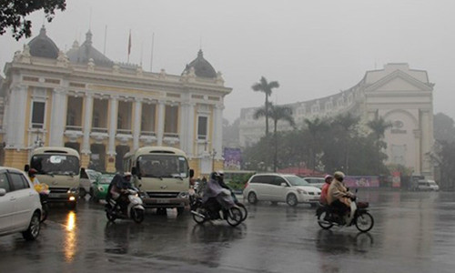 Du bao thoi tiet 3/10: Don mua, o nhiem khong khi Ha Noi co the giam