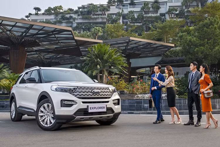 Ford Viet Nam chinh thuc tang gia hang loat mau xe 